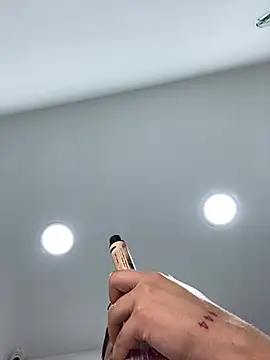 Snapshot of SophiaLaurens chatting on 03-22-25, 04:03 SophiaLaurens online show from 03-22-25, 04:03