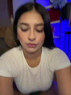 Snapshot of sarasoto_1 chatting on 02-08-25, 09:15 sarasoto 1 online show from 02-08-25, 09:15