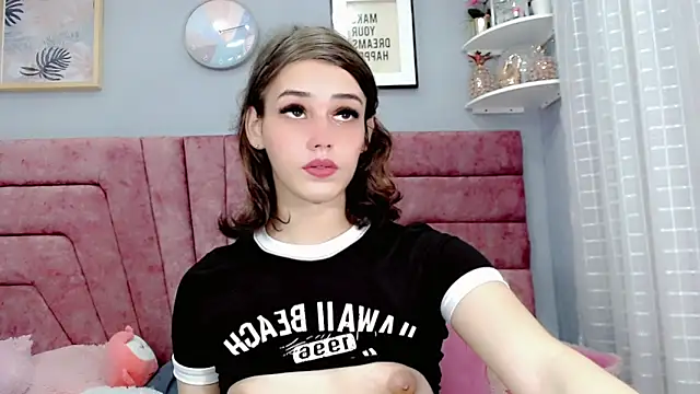 ValeriaAguilar online show from 12-22-24, 06:04