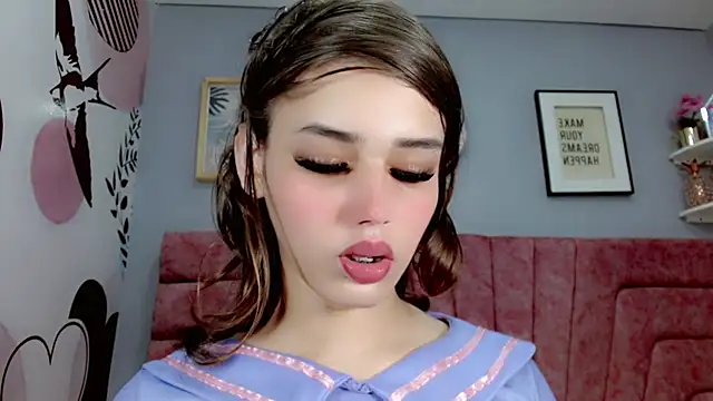 ValeriaAguilar online show from 02-13-25, 10:54