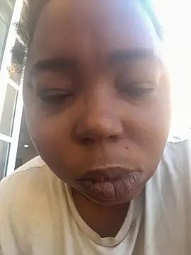 JCCaramelbarbie1 online show from 11-20-25, 03:56