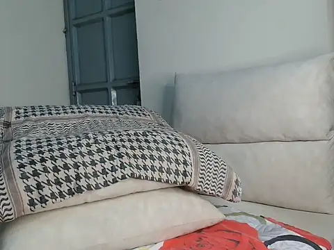 Doublefreaks online show from 10-05-25, 12:42