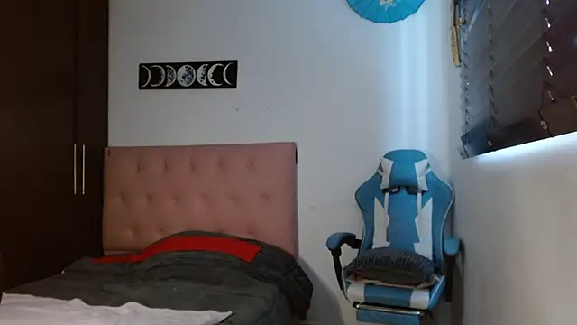 TokioStar online show from 01-10-25, 01:41