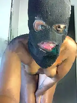 Snapshot of Africanbootie chatting on 03-02-25, 04:42 Africanbootie online show from 03-02-25, 04:42