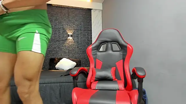 taurus boy1 online show from 10-21-25, 11:33