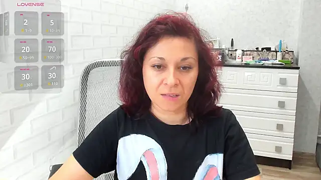 TeasyLana online show from 11-27-25, 12:29