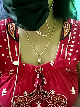 Snapshot of Aishu-tamil09 chatting on 02-12-25, 07:56 Aishu-tamil09 online show from 02-12-25, 07:56