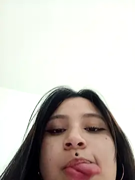 Anne and Mia online show from 12-08-24, 09:35