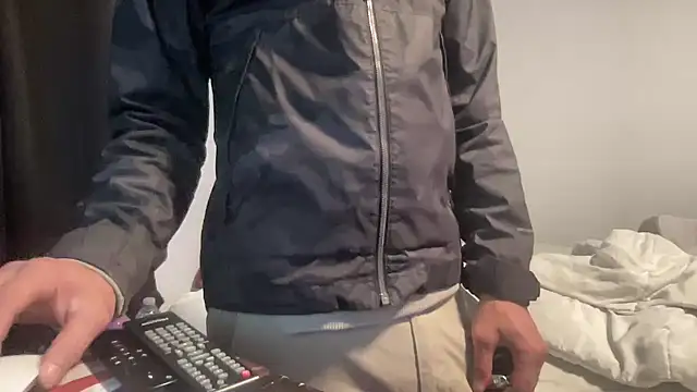 flexingplexico online show from 12-31-24, 09:42