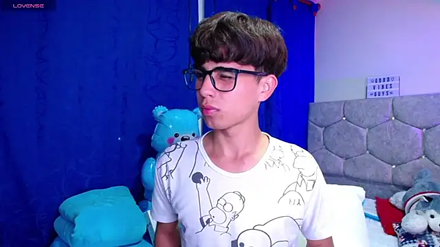 OwenBluee online show from 12-12-24, 12:27