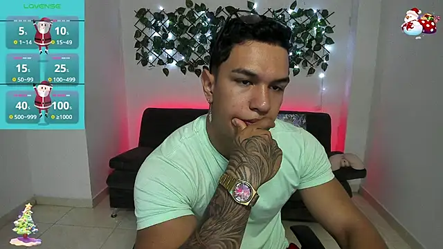 Taylor John online show from 12-17-24, 01:38