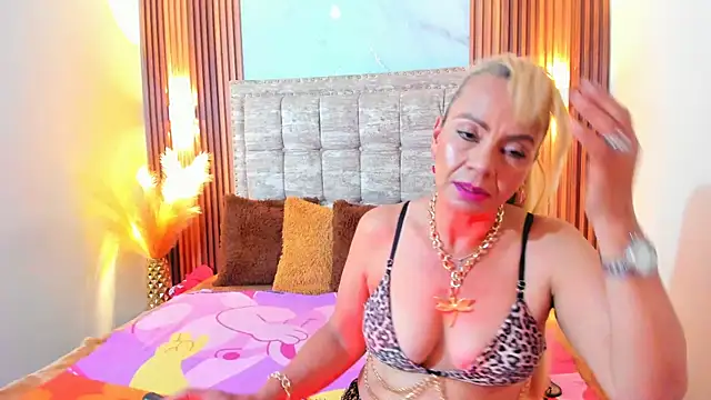 AnastasiaTaylor  online show from 03-16-25, 03:14