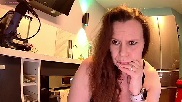 Endrocleia online show from 02-10-25, 09:47