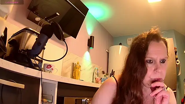 Endrocleia online show from 09-15-25, 09:48