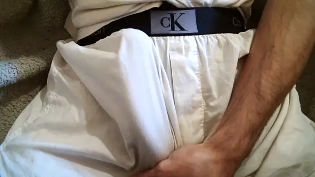 Snapshot of KoyuHanara chatting on 11-03-25, 03:13 KoyuHanara online show from 11-03-25, 03:13