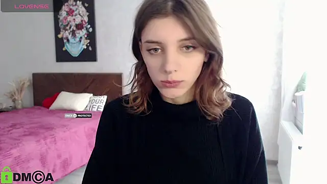 CherryBloom777 online show from 01-04-25, 11:11