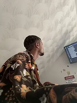 Snapshot of rayyymack chatting on 01-05-25, 03:55 rayyymack online show from 01-05-25, 03:55