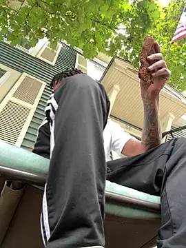 Snapshot of rayyymack chatting on 09-23-25, 09:29 rayyymack online show from 09-23-25, 09:29