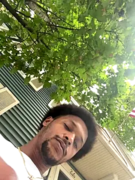 Snapshot of rayyymack chatting on 09-27-25, 07:52 rayyymack online show from 09-27-25, 07:52