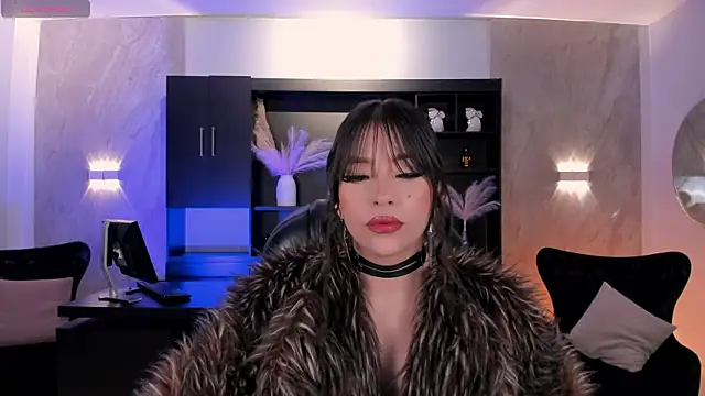 ValeriaRiveraX online show from 11-21-25, 04:00