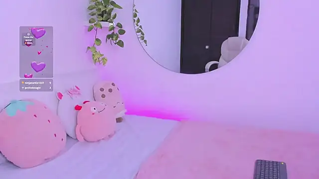 Catbaby888  online show from 03-04-25, 01:45