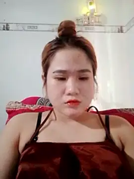 Sahara-lovexoxo online show from 12-05-25, 01:47