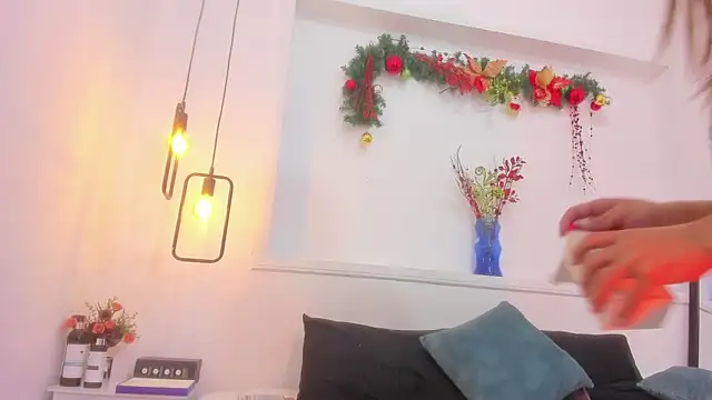 penelope handaos online show from 12-12-24, 11:40