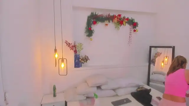 penelope handaos online show from 12-28-24, 11:30