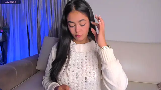 Snapshot of azzahara069 chatting on 10-09-25, 03:26 azzahara069 online show from 10-09-25, 03:26