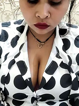 Indian-Nazia online show from 03-05-26, 07:04