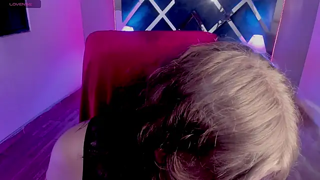 Sabrina scarlett online show from 03-08-25, 10:02