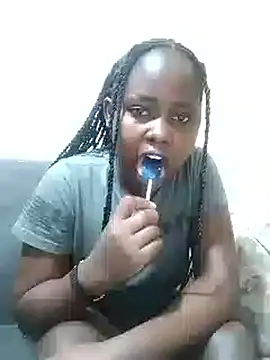 Sweetcecie01 online show from 10-24-25, 09:44