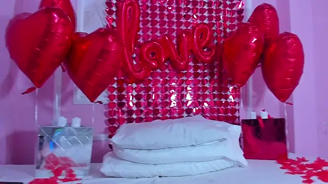 Juliette  3 online show from 02-14-25, 01:34