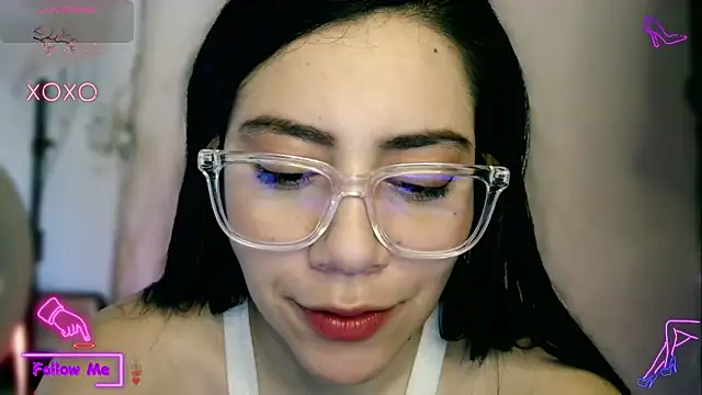 LauGrayJ online show from 11-09-25, 07:34