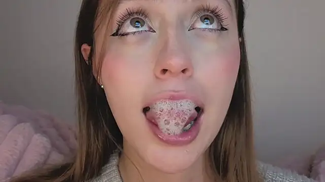 SofiaGc online show from 10-26-25, 03:56