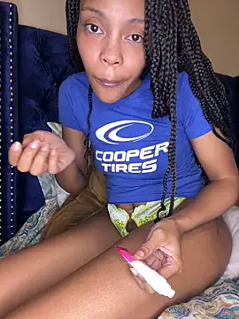 ButtahscotchBarbiee online show from 11-09-25, 06:33