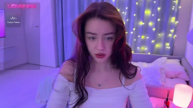 Snapshot of aveme_melissa chatting on 01-07-25, 07:38 aveme melissa online show from 01-07-25, 07:38