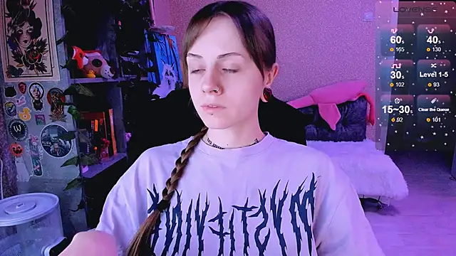 NaniMoore online show from 02-06-25, 08:56