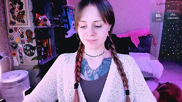 NaniMoore online show from 03-11-25, 02:21