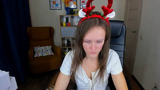 FrancescaCollins online show from 12-16-24, 01:54