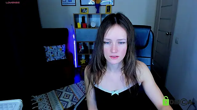 FrancescaCollins online show from 01-28-25, 07:32