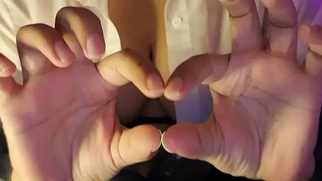 Asian FemQeen online show from 02-09-26, 10:41