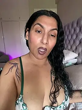 Indianbutter11 online show from 02-10-25, 05:14