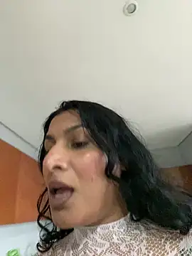 Indianbutter11 online show from 09-12-25, 05:51