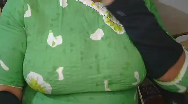 Cute Ruhi99 online show from 02-26-25, 07:42