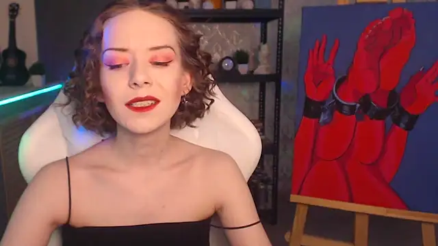 FascinatingEyess online show from 10-11-25, 07:45