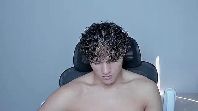 laurent nova online show from 10-27-25, 06:12