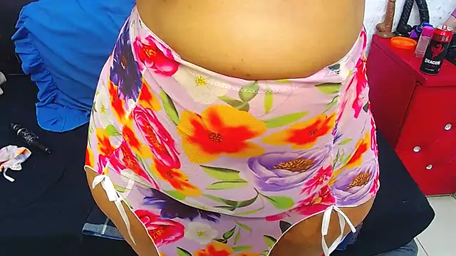 Snapshot of Brookylynbrownxx chatting on 11-11-25, 02:50 Brookylynbrownxx online show from 11-11-25, 02:50