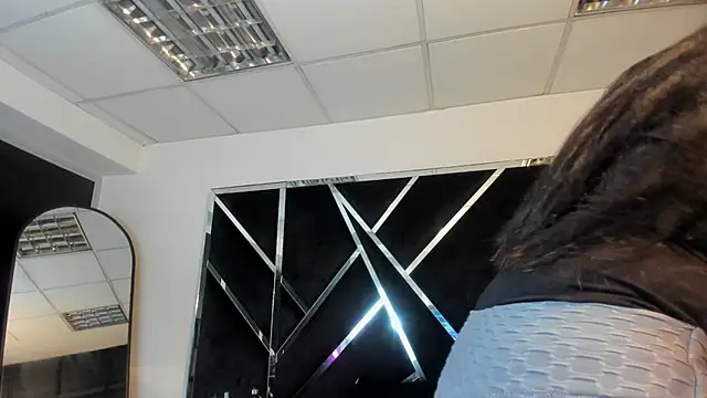 Ivanna18 x online show from 11-19-25, 04:23