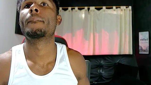 Black indiian online show from 11-29-25, 06:44